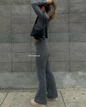 Load image into Gallery viewer, Lara Comfy pant
