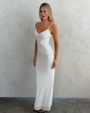Load image into Gallery viewer, Arely Dress
